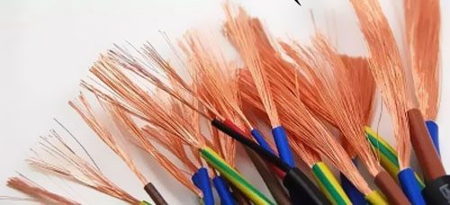 家中電線是否老化中，安全隱患要重視 